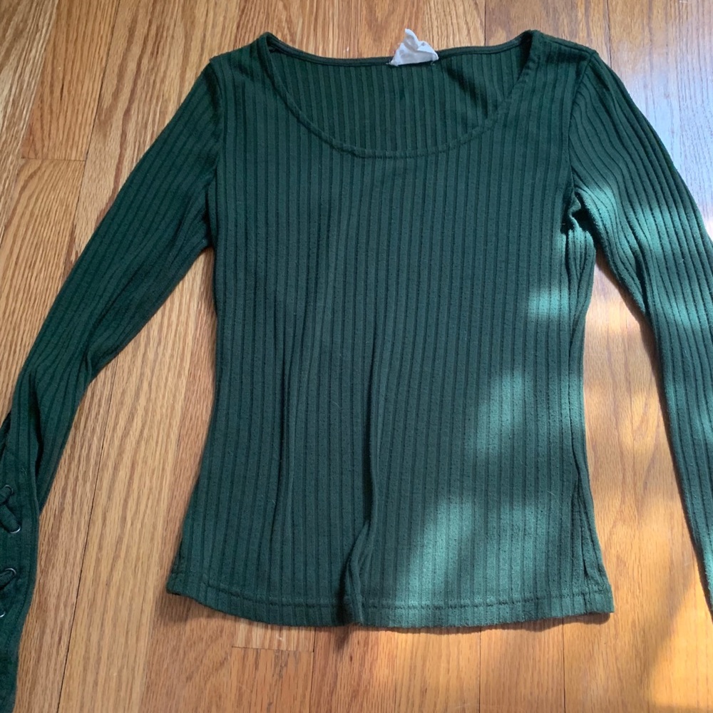 L.A hearts tight long sleeves shirt